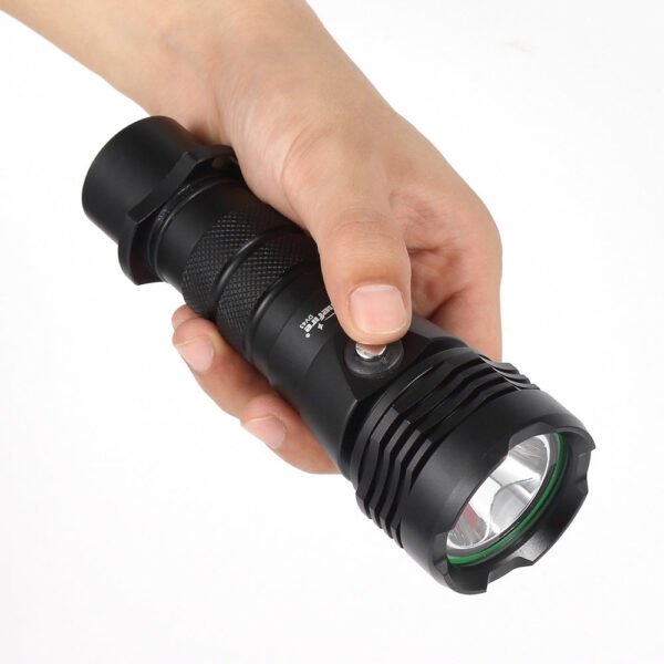Mega BrightBuddy DeepCore 2500 High-Lumen Dive Torch - Image 2